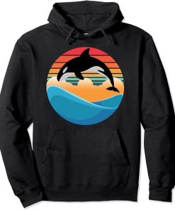 Orca killer Whale Jump in Vintage and Retro Sunset and Sea Pullover Hoodie